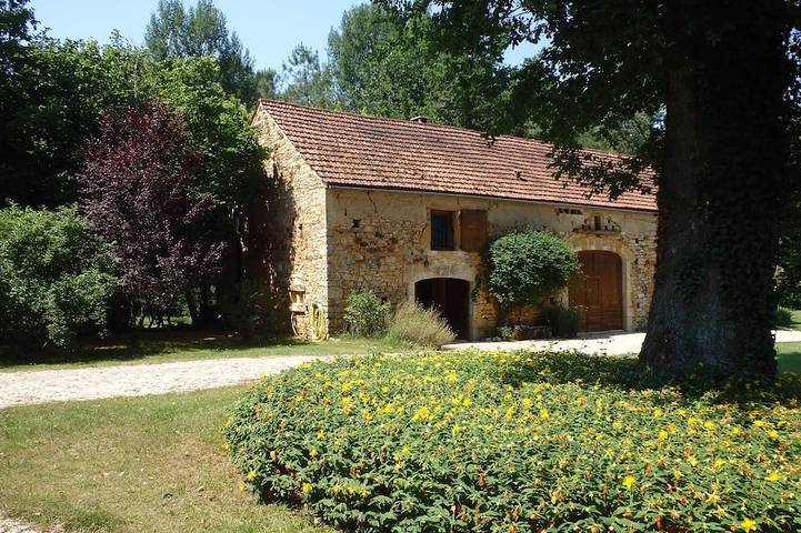 Maison de vacances pour 6 personnes, avec piscine ainsi que terrasse et jardin