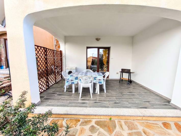 Gîte pour 6 personnes, avec terrasse, adapté aux familles à Budoni - 4