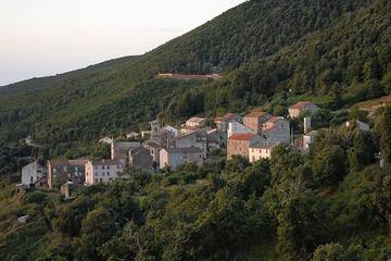 Gîte pour 6 personnes, avec balcon à Pancheraccia