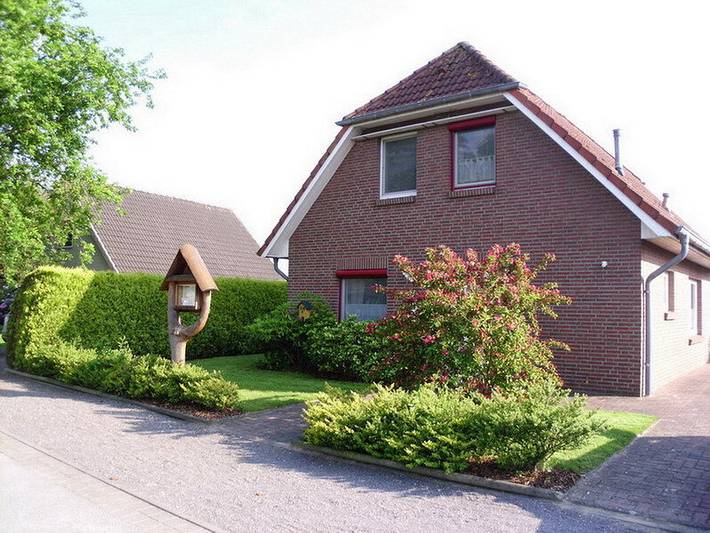 Ferienwohnung für 6 Personen, mit Garten und Terrasse, kinderfreundlich in Otterndorf