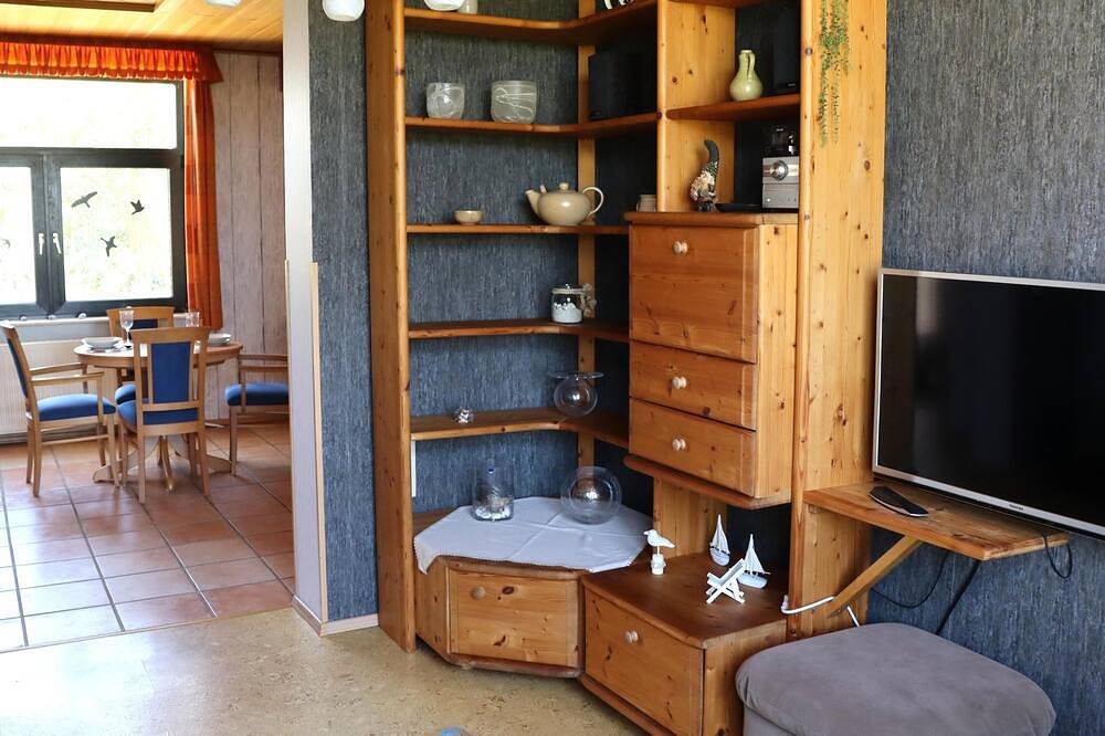 Ganze Wohnung, Wunderschöne ruhig gelegene Ferienwohnung in Dunum in Dunum, Landkreis Wittmund