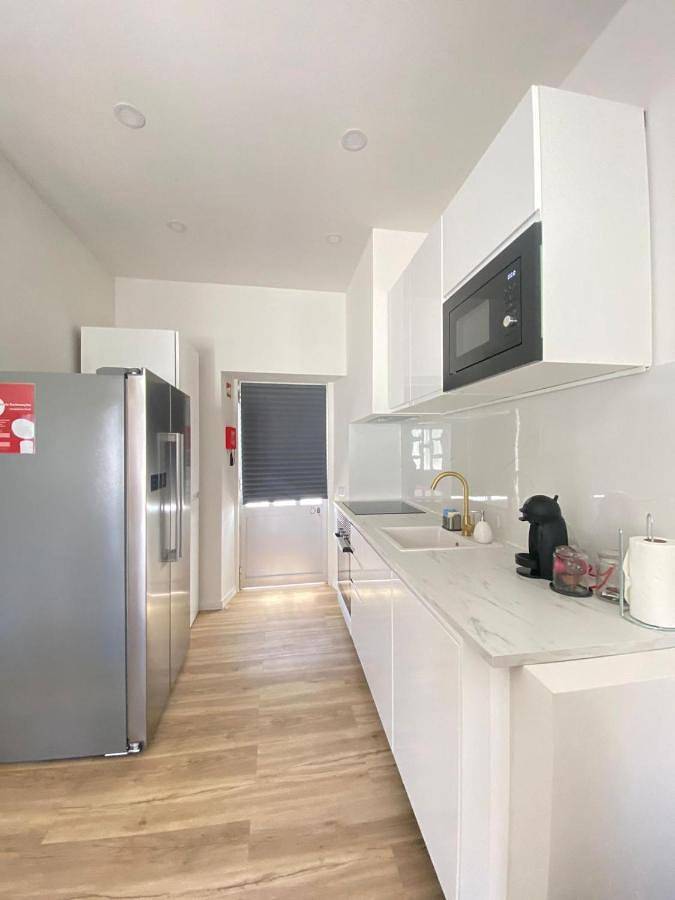 Ferienhaus für 6 Personen, mit Terrasse und Garten in Portimão - 4