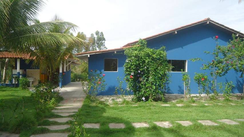 Casas e apartamentos de temporada para 8 pessoas, com jardim em Cumuruxatiba