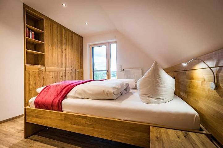 Ferienwohnung für 4 Personen, mit Whirlpool und Balkon sowie Garten in Nittenau - 3