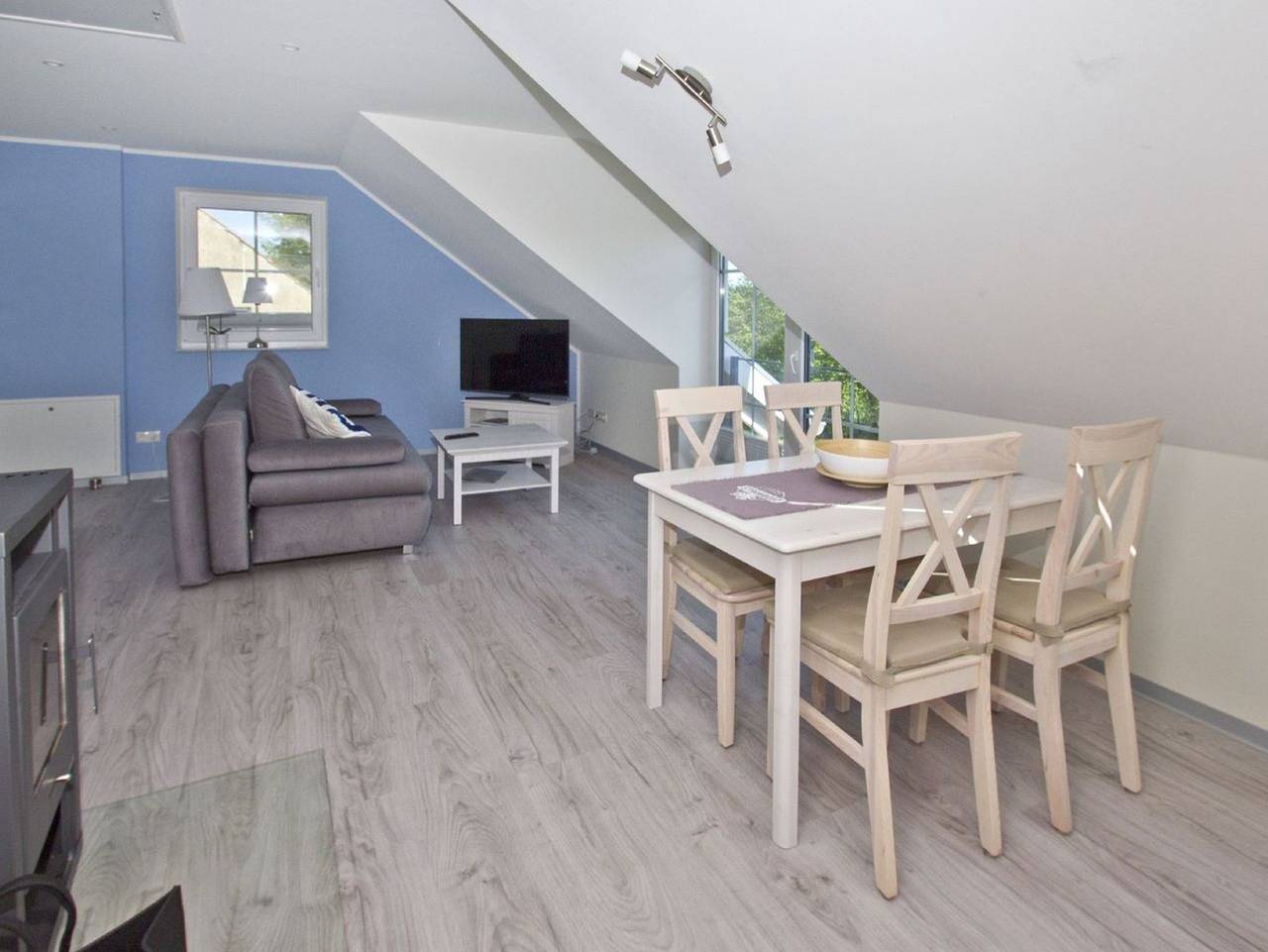 Ganze Ferienwohnung, F-1059 Landhaus am Rebstock in Lancken-Granitz, Rügen