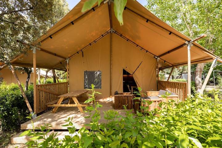 Tenda per 5 persone, con piscina e panorama nonché piscina per bambini e giardino - 1
