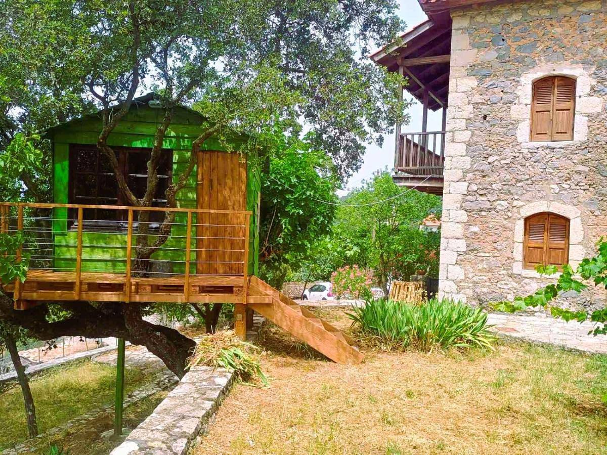 Arcadianis Villa at Psari Trikolonon Gortynia in Psari Arkadias, Peloponez