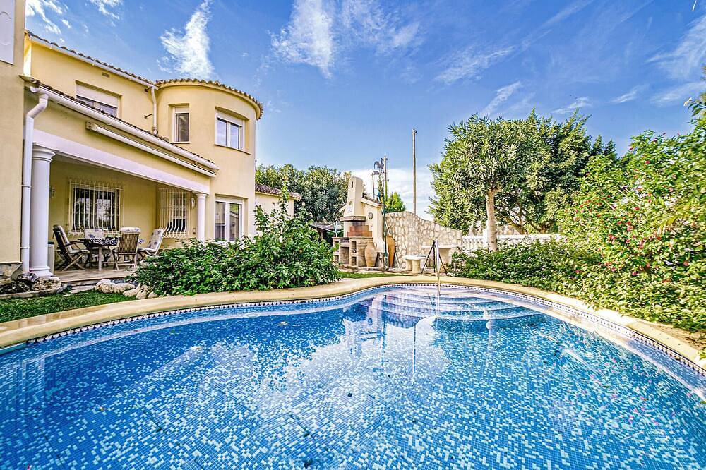 Casa vacanza a Safor a partire da 150€ a notte