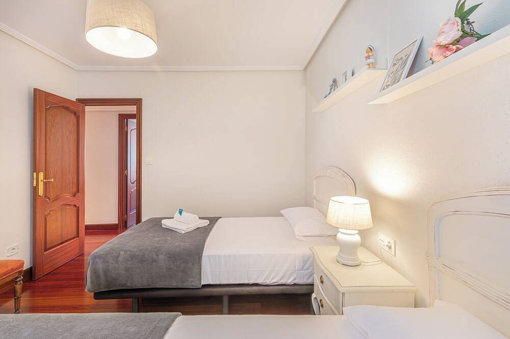 Entire apartment, Kamiñalde - baskeyrentals in Ondarroa, Basque Coast (Spain)