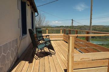 Maison de vacances pour 4 personnes, avec jardin et balcon, animaux acceptés dans le Cantal