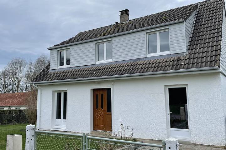 Gîte pour 8 personnes, avec jardin, animaux acceptés dans Thil-Manneville