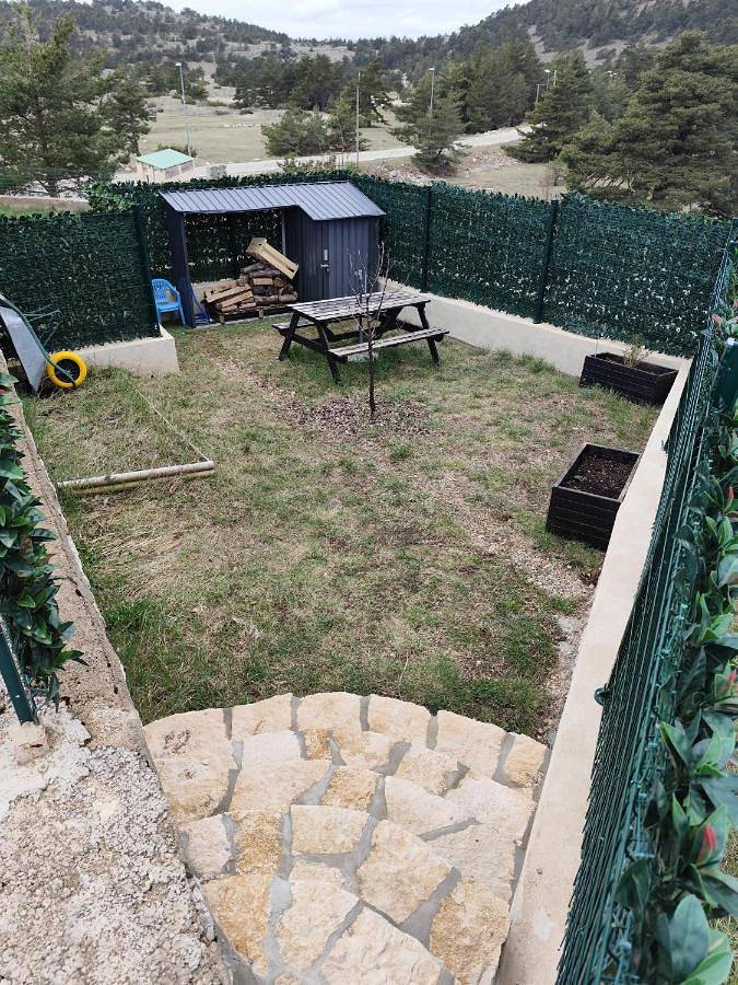 Gîte pour 6 personnes, avec vue et jardin, animaux acceptés à Gréolières - 2