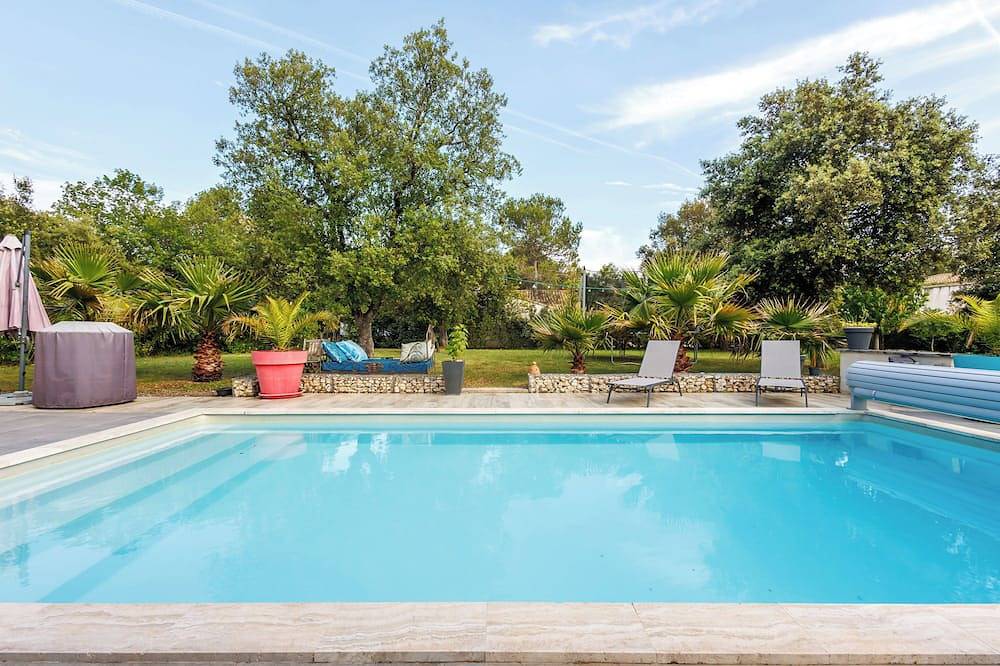 Acogedoras cabañas en Provenza con piscina en propiedad de 3000 m2. in Pernes-les-Fontaines, Parque natural regional del Mont Ventoux