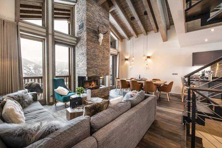 Chalet pour 10 personnes, avec Balcon et Terrasse ainsi que Jacuzzi et Vue