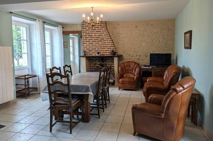 Gîte pour 6 personnes, animaux acceptés à Vennecy