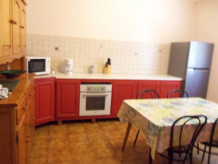 Location de vacances pour 7 personnes, avec piscine et terrasse ainsi que jacuzzi et jardin à Serres-et-Montguyard - 2