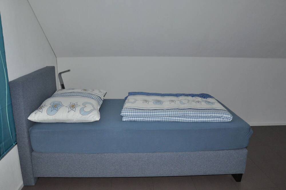 Ganze Wohnung, 3.5 Zi-Dachwohnung in Kerns, Obwalden