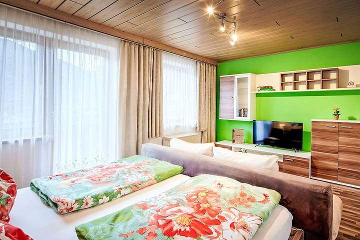 Ferienwohnung für 4 Personen, mit Balkon - 1