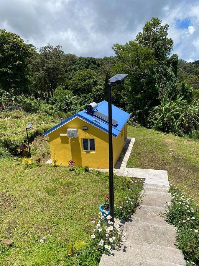 Location de vacances pour 2 personnes, avec terrasse dans La Soufrière