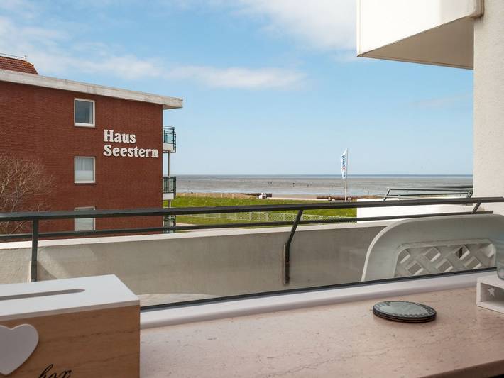 Ferienwohnung für 2 Personen, mit Balkon und Sauna sowie Pool in Cuxhaven Strand