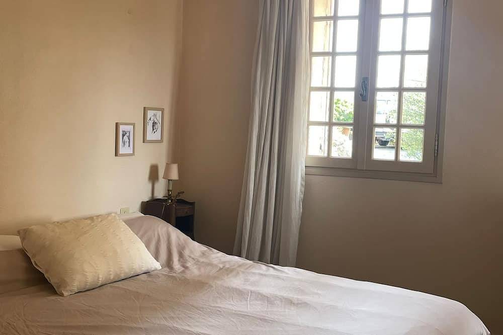 5-person house in a charming Haut Var village in Ampus, Draguignan Region