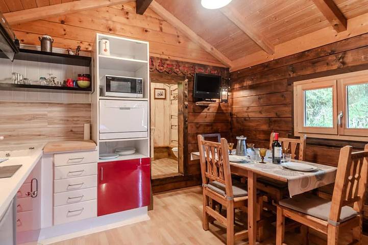 Chalet for 4 people, with balcony in Avoriaz