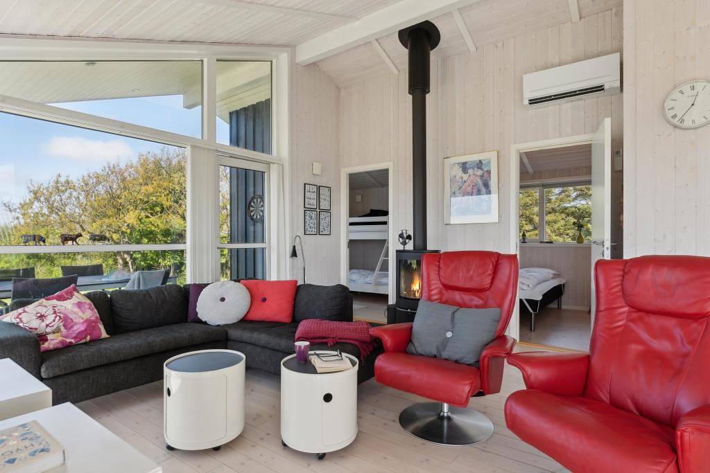 Gemütliches Ferienhaus im Rørsangervej 12 - mit Platz für 7 Personen und allen modernen Annehmlichkeiten in Lodbjerg Hede, Ringkøbing