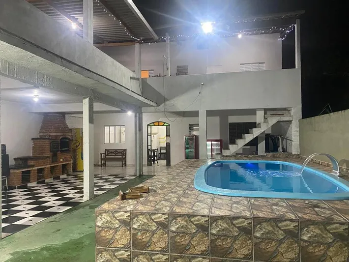 Casa de vacaciones para 12 personas, con jardín además de piscina y vistas, Se admiten mascotas - 1
