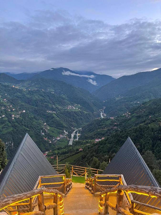 Alojamiento y desayuno para 2 personas, con jacuzzi y jardín - 1