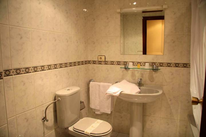 Gîte pour 4 personnes, avec terrasse à Vigo - 2