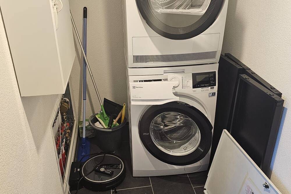 Apartamento entero, Furnished apartment with everything in Romanshorn, Obersee (Bodensee)