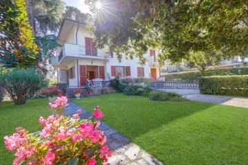 Casa Vacacional para 8 Personas en Pietrasanta, Provincia de Lucca, Foto 1