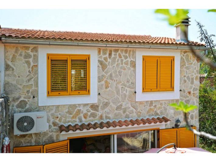 Ferienwohnung für 3 Personen, mit Balkon auf Murter