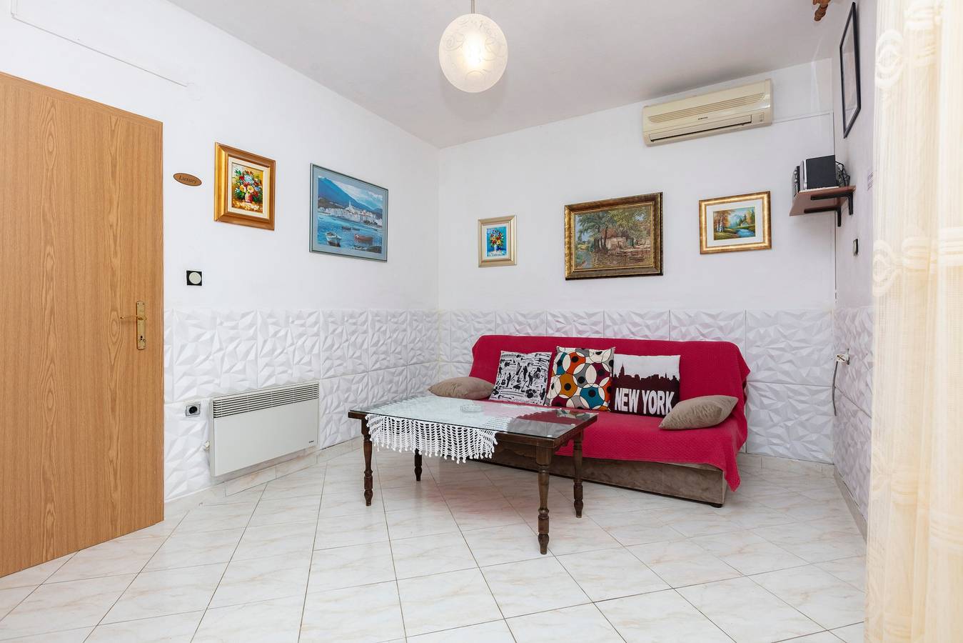 Ganze Wohnung, 2-Zimmer-Ferienwohnung am Strand Grebastica, Sibenik A-461-a in Grebastica, Šibenik-Knin