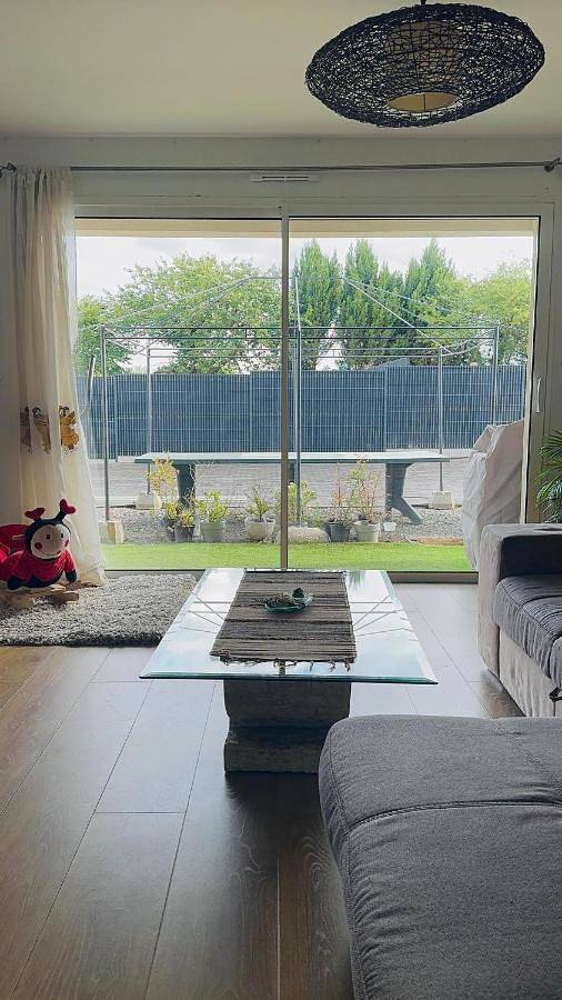 Location de vacances pour 7 personnes, avec vue et terrasse à Trangé - 2