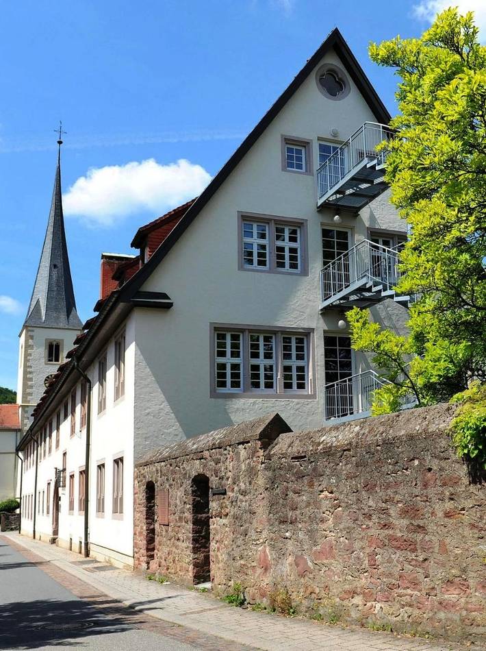 Hotel für 3 Personen, mit Garten und Ausblick in Mosbach