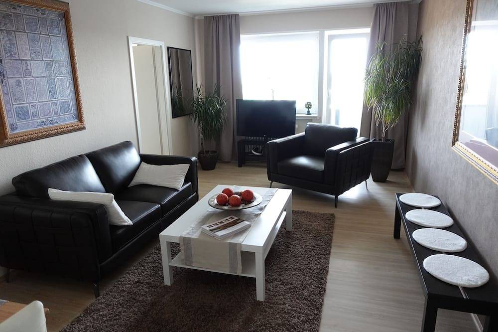 Ganze Wohnung, Skyline-Blick und in 20 Minuten in Ffm, an der Messe oder auf dem Feldberg! in Bad Homburg, Hochtaunuskreis