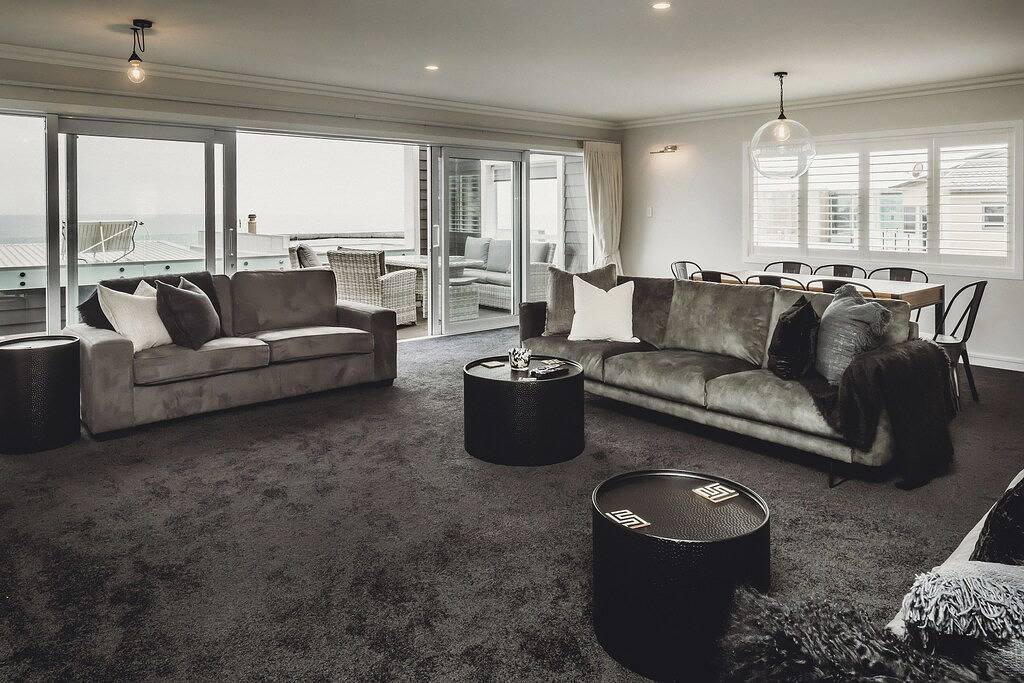 Luxury Holiday House with Ocean Views in New Plymouth, Taranaki