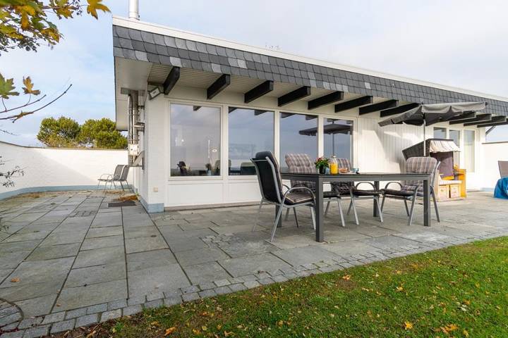 Ferienhaus mit Meerblick für 6 Personen, mit Garten und Meerblick sowie Terrasse, kinderfreundlich in Großenbrode - 3