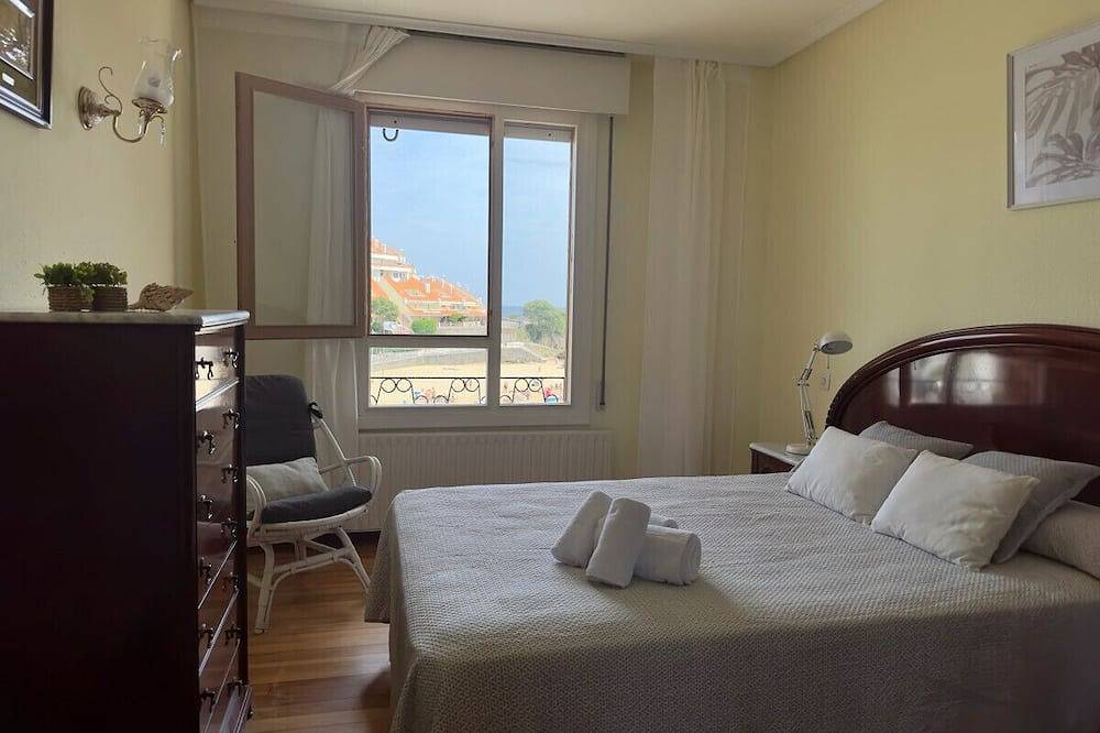 Ganze Wohnung, Apartamento con vistas a la playa - Miramar 5710 in Isla, Arnuero