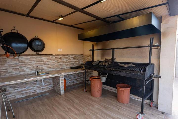 Chalet para 26 personas, con piscina y jardín en Montes de Toledo - 3