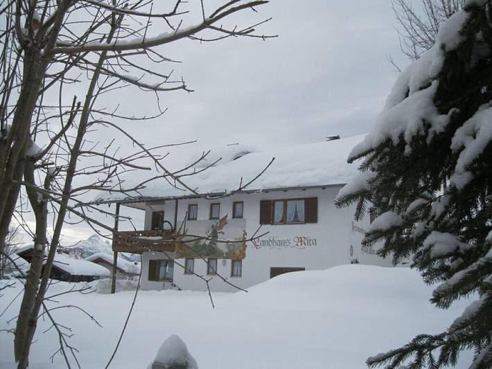 Ferienhaus für 2 Personen, mit Balkon und Terrasse am Walchensee