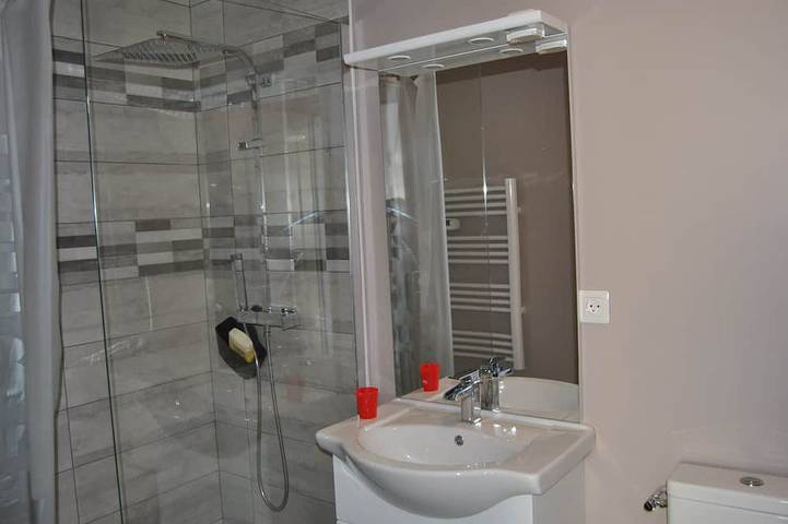 Appartement de vacances pour 4 personnes, avec terrasse et jardin