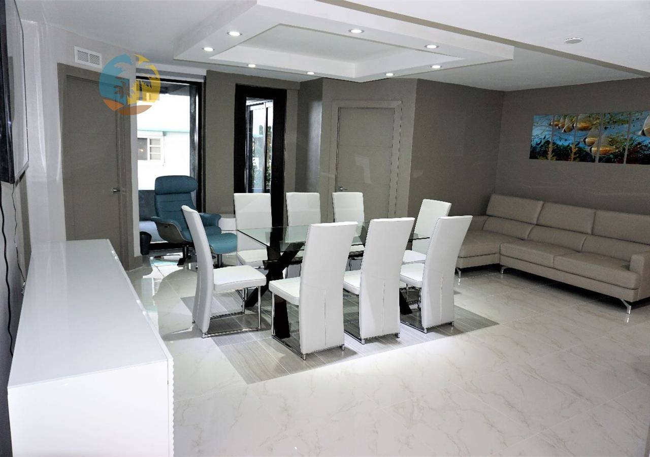 Apartamento entero, Apartamento de vacaciones para 11 personas con piscina in Miami Beach, Florida