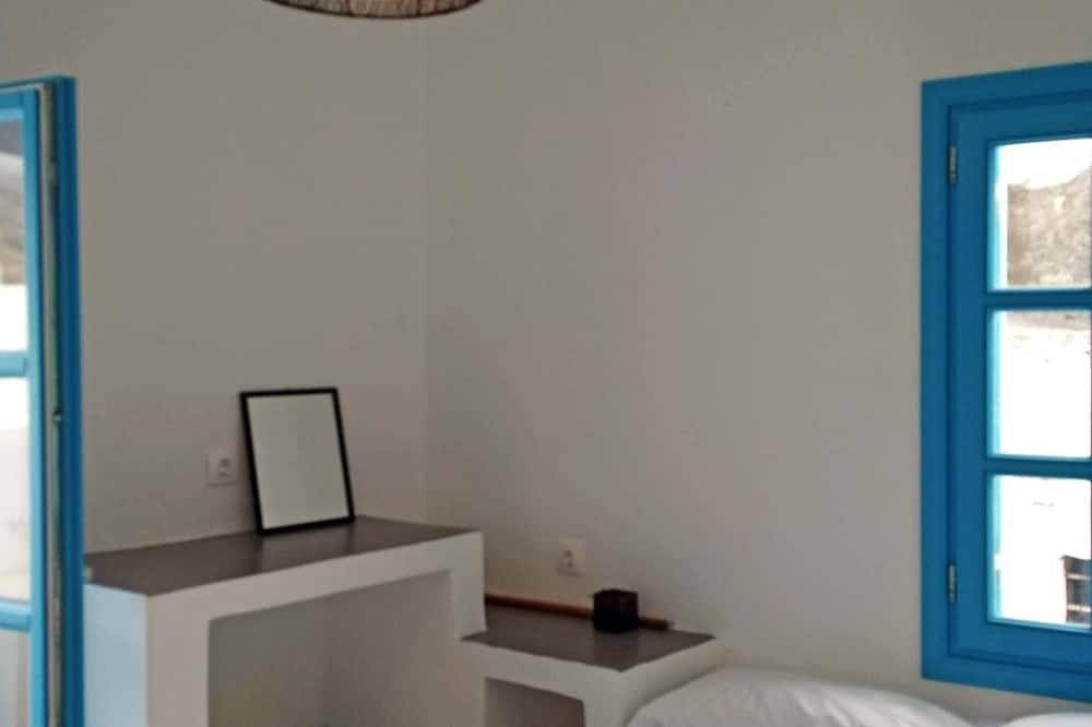 Elegant Cycladic House in Amorgos