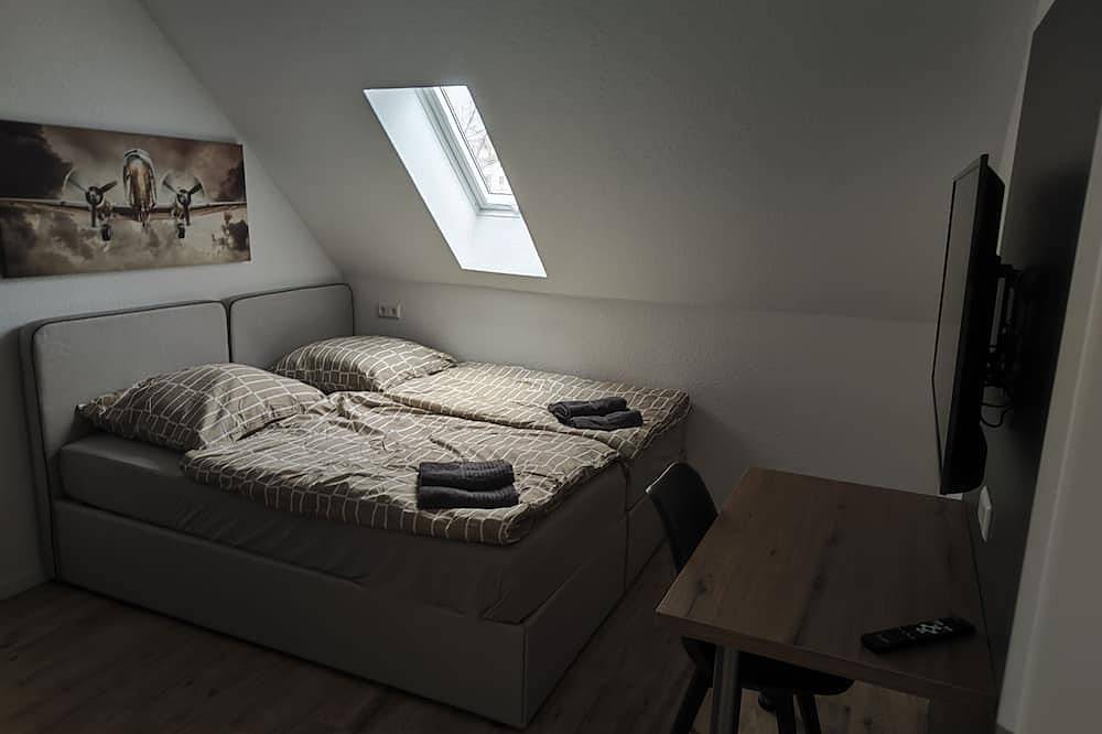 Ganze Wohnung, Apartment mit Küche, Badezimmer und 2 Schlafzimmer in Leimen, Rheinebene