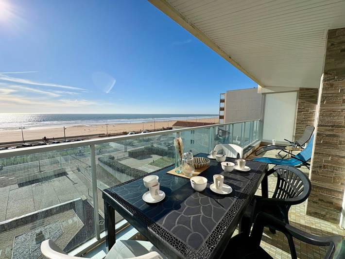 Studio für 4 Personen, mit Meerblick und Balkon