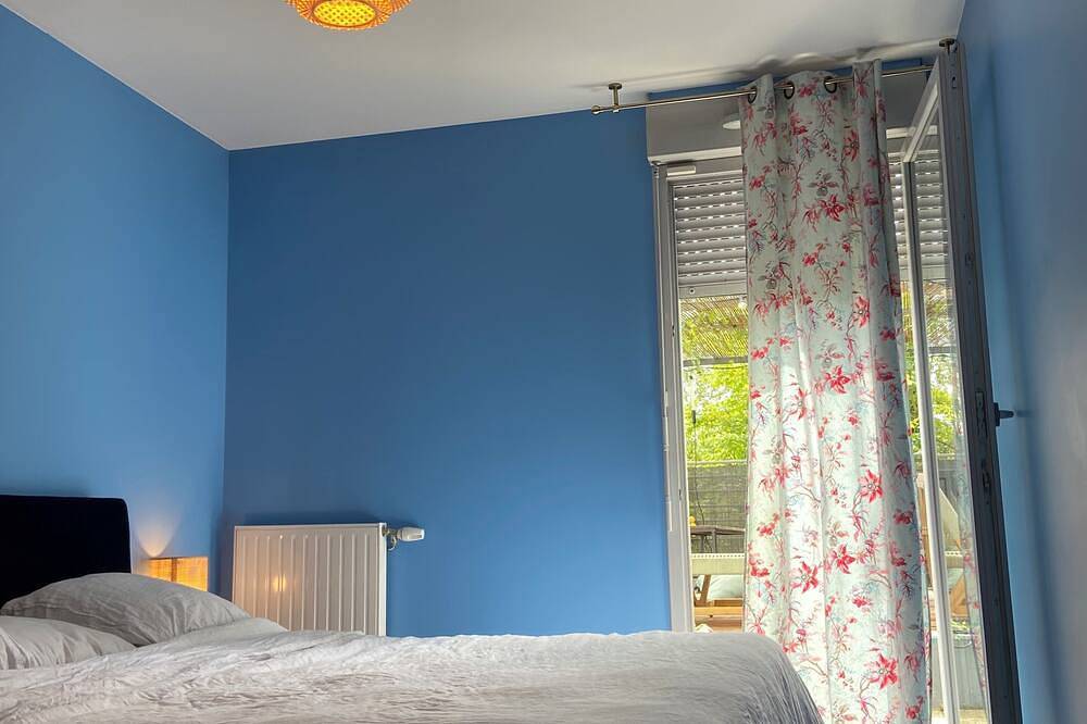 Entire apartment, Beautiful T3 apartment 20 minutes from Chatelet in Noisy-le-Sec, Seine-Saint-Denis