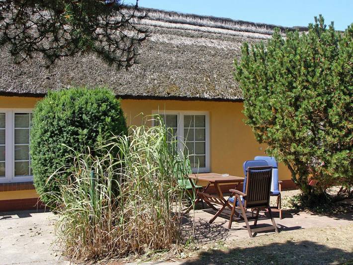 Ferienwohnung für 2 Personen, mit Garten in Wieck am Darß - 2