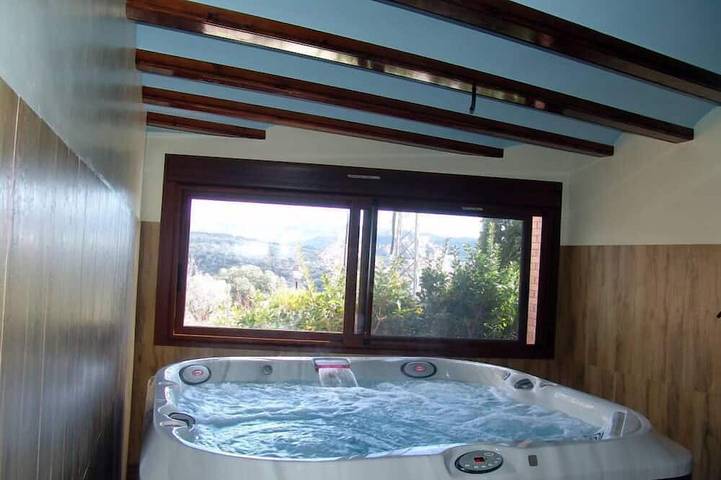 Ganze Wohnung, Asque: Ferienwohnung - Asque-Colungo in Colungo, Aragonesische Pyrenäen